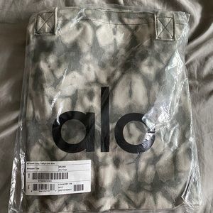Alo Yoga Tote Bag NIB